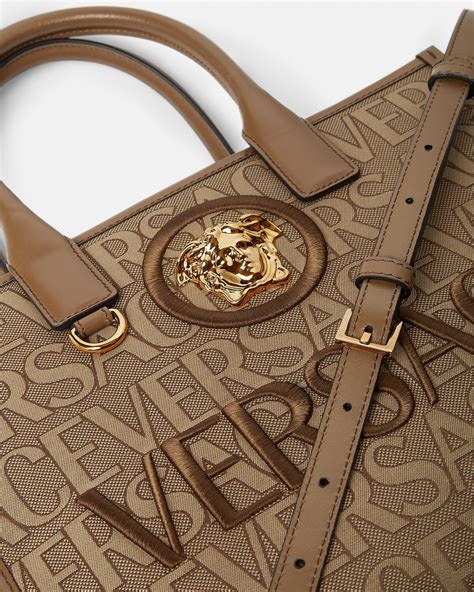 borsa e1vo5bi9 versace|versace handbags sale.